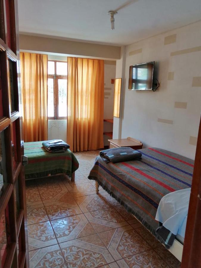 Caraz Hostal Dulzura מראה חיצוני תמונה