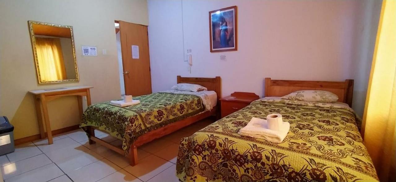 Caraz Hostal Dulzura מראה חיצוני תמונה