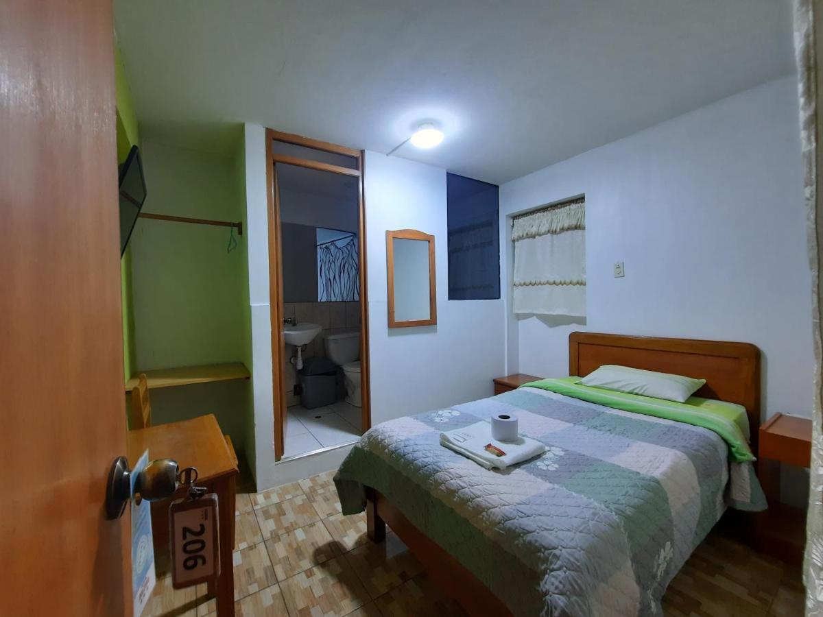 Caraz Hostal Dulzura מראה חיצוני תמונה