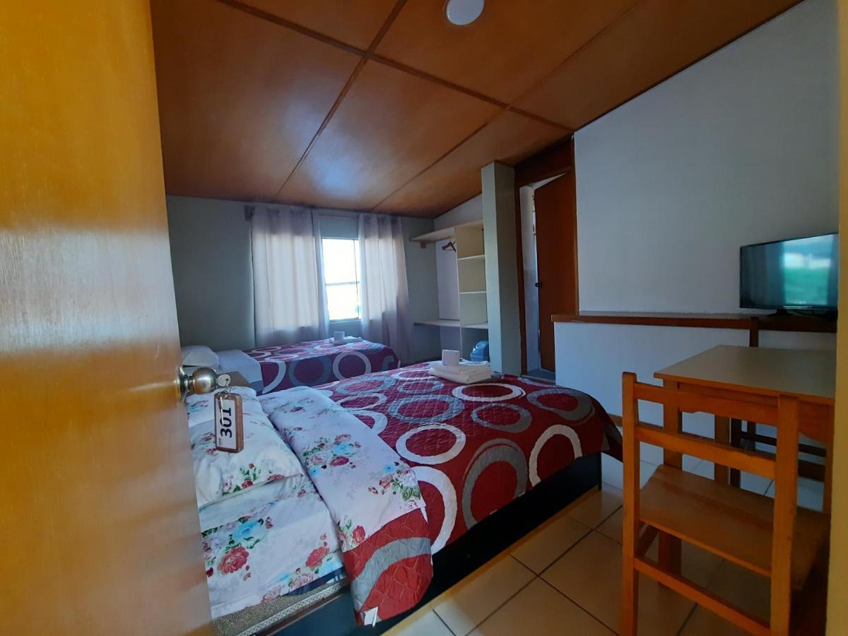 Caraz Hostal Dulzura מראה חיצוני תמונה